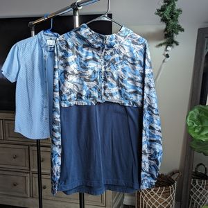 Under Armour long sleeve lightweight pullover